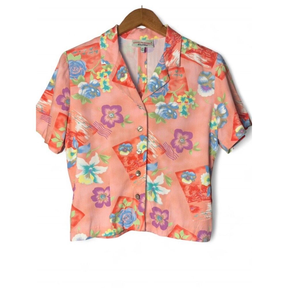 VTG Hawaiian Shirt Pink Florals, Open Back, Cropped Fit 100% Rayon sz M petite
